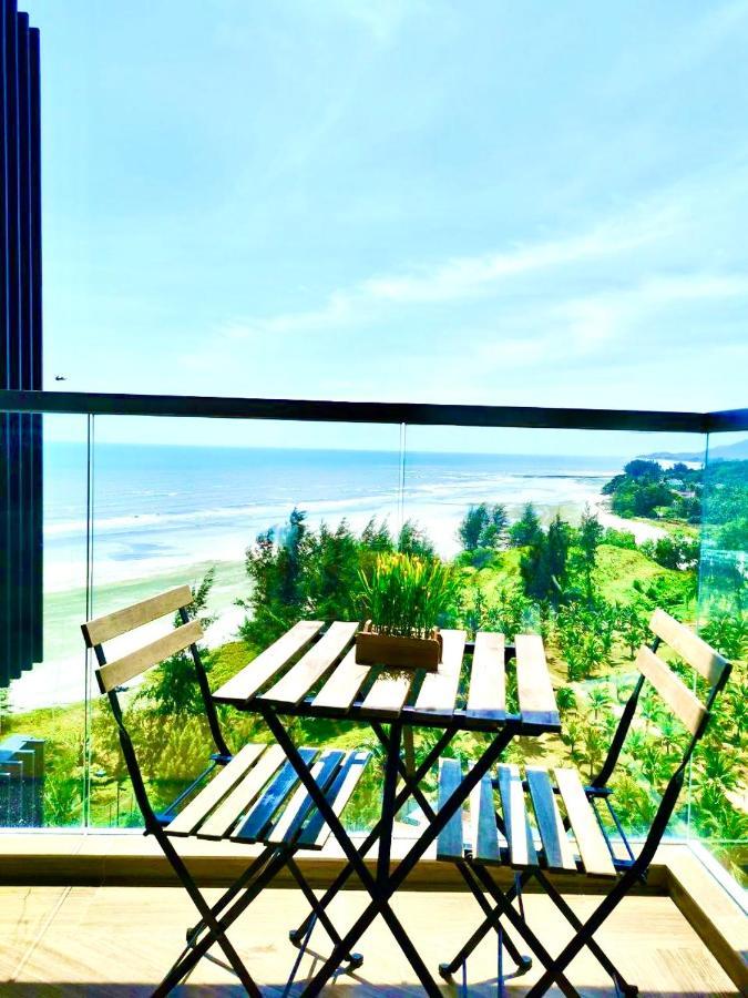 Timurbay Seafront Residence By L'Amour Home Куантан Экстерьер фото